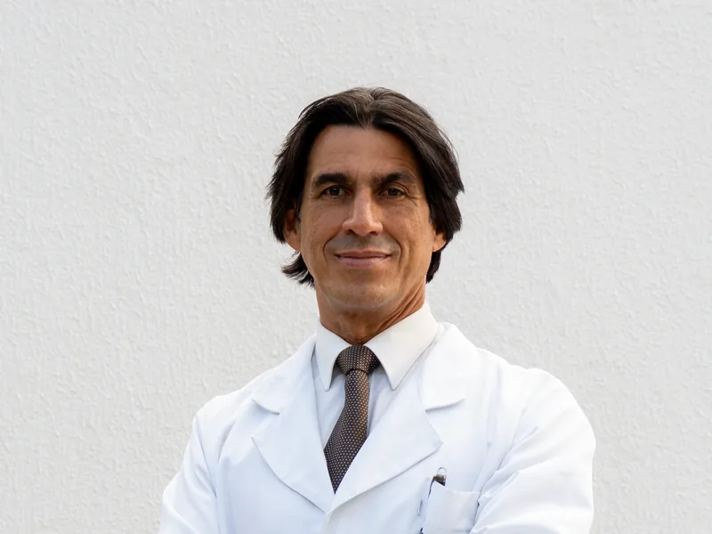 Dr. Ricardo Maia